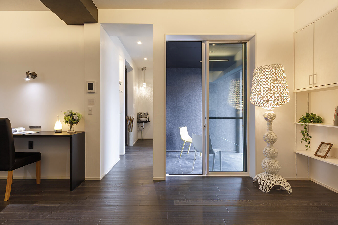 室内に光を取り込む中庭