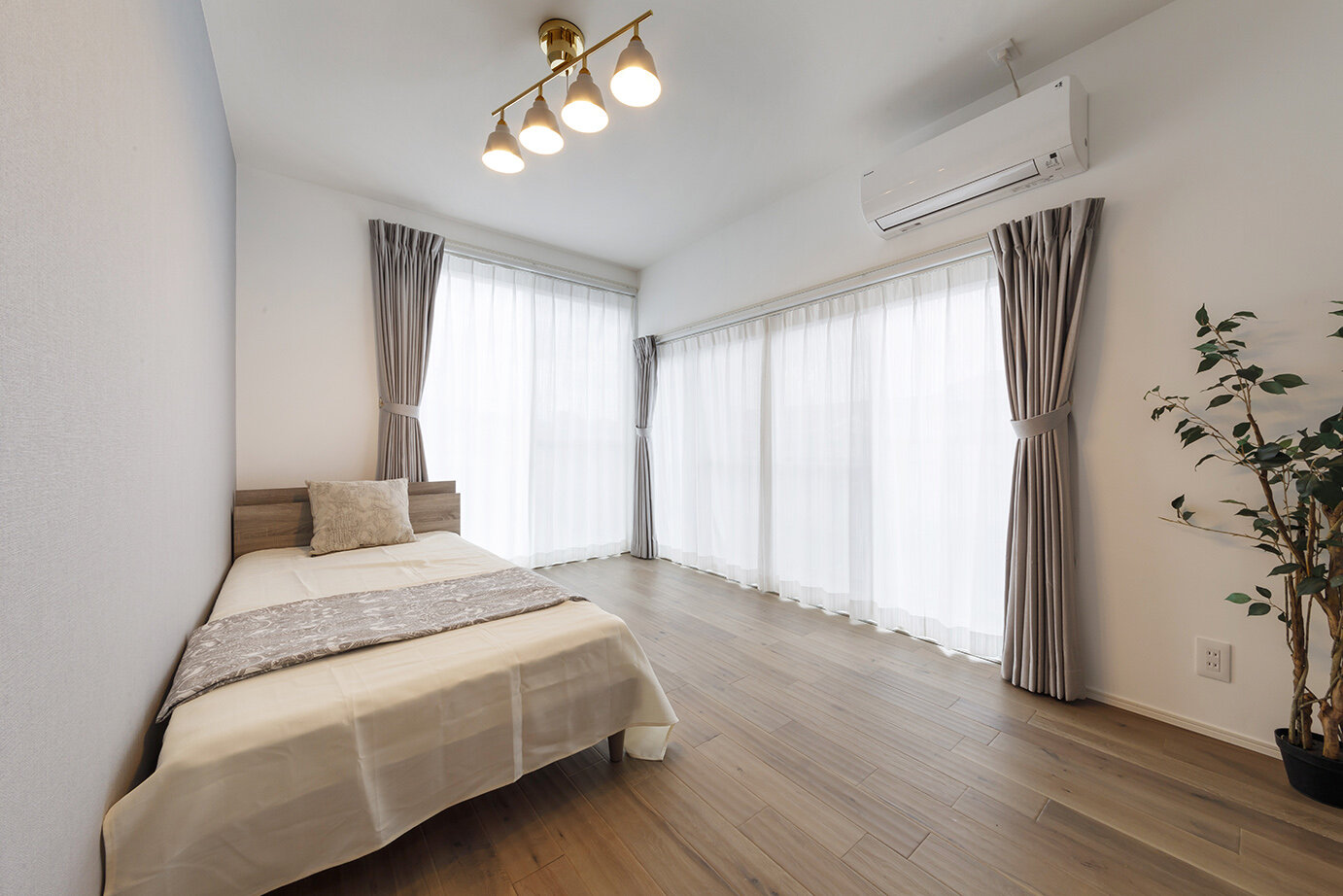 築40年の戸建てをラグジュアリーにまるごとリノベーション