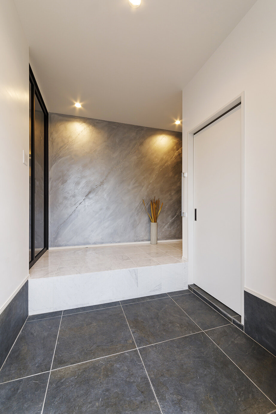 築40年の戸建てをラグジュアリーにまるごとリノベーション